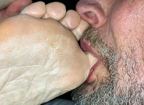 Blowing My Wifes Muddy Toes And Feet
